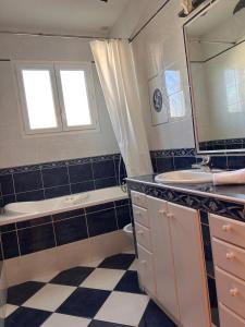 Charmante maison avec jardin proche plage