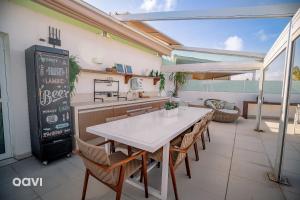 In Mare Bali Flat Cobertura Nusa by Qavi