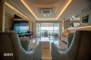 In Mare Bali Flat Cobertura Nusa by Qavi