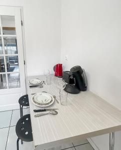 Maisons de vacances Maison lumineuse, jardin et Wi-Fi gratuit : photos des chambres