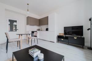 Blueground Prague 10 fully equipped nr park PRG-24