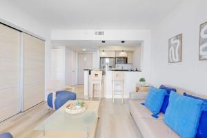 Beachfront Resort - Pool - Ocean View Balcony- Gym