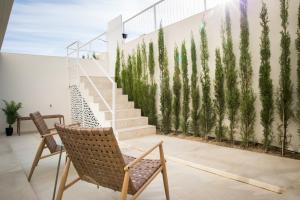 Luxury Apartment - Pool View, Sun & Shade Terraces, Near Golf & Padel