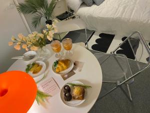 Raum Stay #sillim stn 2min #airport bus 1min #gangnamhongdae 20min #yeouido10min #longtermstay dc #healingproperty