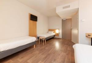 Hotels B&B HOTEL Mont-de-Marsan : photos des chambres