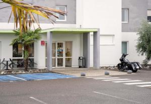 Hotels B&B HOTEL Mont-de-Marsan : photos des chambres