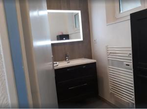 Appartements Appartement T2, RDJ, 2 etoiles, Vue mer panoramique, Cote de Granit Rose : photos des chambres