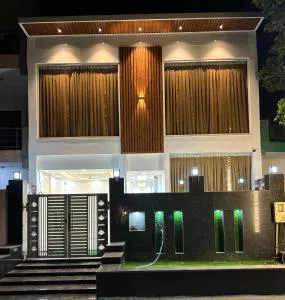 Yati Suites - Greater Noida