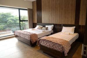 MAS Residency