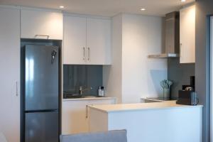 Stylish 2001 Oceans Apartments