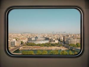 Hotels Novotel Paris Centre Tour Eiffel : photos des chambres