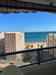 Apto con encanto en primera línea de playa , Cullera