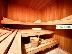 Luxury Ferienhaus Spa Villa Gernsbach mit Pool, Sauna, Garten, Kamin bis 22 Personen