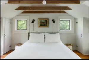 Private Creek and Large Yard at the Coziest Cabin in the Catskills - Downsville