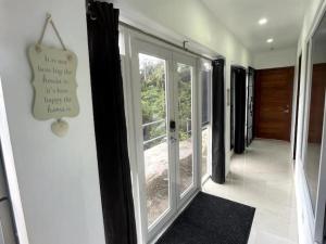 Spring Valley Vista, Ocean View Apartment Ocho Rios