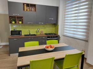 Happy Days 快乐的日子