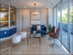 Modern 2bed 2 bath heart of Townson suite - Timonium