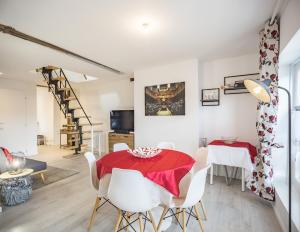 Duplex Saussier- Centre historique - ideal Groupe