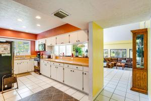 Pet-Friendly Haines City Gem with Community Pool