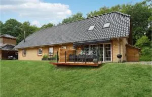 Gorgeous Home In Hobro - Mariager