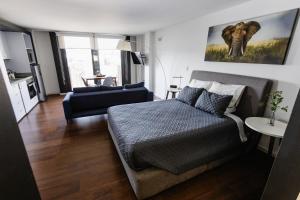 Loft 44 puebla center by Rotamundos