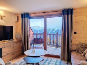 Appartements Appartement lumineux avec billard, spa et vue sur vallee - FR-1-275-203 : photos des chambres
