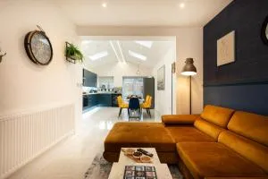 4 Bedroom Parking Smart TV WiFi Sleeps 8 - Thurcaston