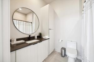 Two-bedroom apt Gorgeous Decor Resort Amenities