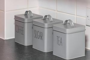 Bold & Vibrant 1-Bedroom Escape in Prime Location!