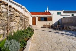 MY DALMATIA - Sea view holiday home Fortica 