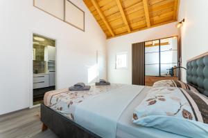 MY DALMATIA - Sea view holiday home Fortica 