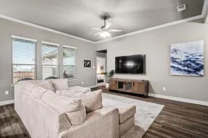 Peaceful & Cozy Home near Hospital in Greenville - Гринвилл