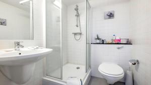 Traditional City Apt - free parking