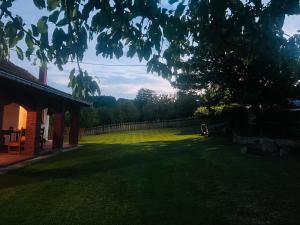 Kablar, smeštaj "Lazino Brdo"