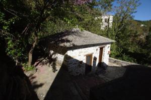 Home sweet little home -next to Home sweet home-