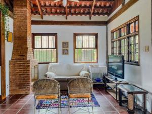 Casa Esperança Praiana - Ideal para... · Juquehy | Casa Esperança Praiana ideal p crianças