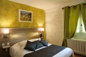 Hotels Logis Auberge A La Tete De Lard : Chambre Double - Non remboursable