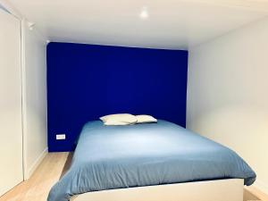 Villas YOUR OWN VILLA in COLOMBES LA DEFENSE : photos des chambres