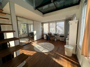 Villas YOUR OWN VILLA in COLOMBES LA DEFENSE : photos des chambres