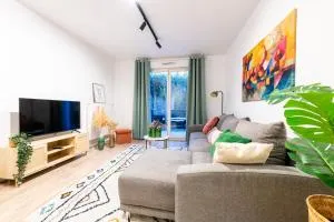 Le Green Chic - Métro 8 - Paris - 克雷泰伊