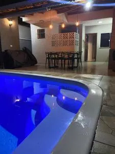Casa na praia com piscina - Itapema