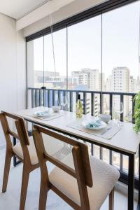 PR1307 - Apto ao lado do Metrô prox. Av. Paulista e Ibirapuera