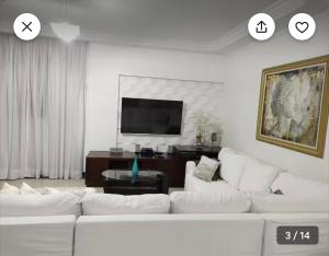 Casa confortável 3 suítes em Santos