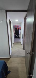 Apartamento con parqueadero y piscina