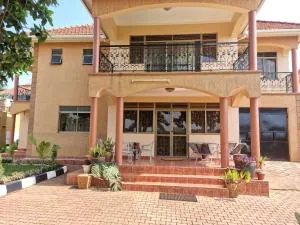 Akright Villa - Sisa