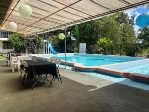 Hotel Tabacones Guacimo