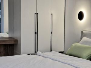 Yves Lake Front Apartments