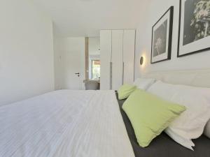 Yves Lake Front Apartments
