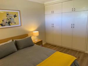 Sunlit Serenity in East Tamworth