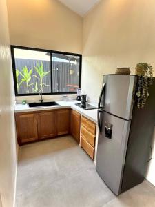 Private Tail House centre Uvita